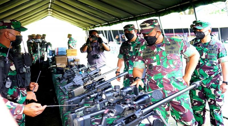 Asisten Operasi (Asops) Kasad,  Mayjen TNI Ainurrachman melaksanakan kunjungan kerja ke Mayonif Raider 301/PKS, Desa Citimun, Kecamatan Cimalaka, Kabupaten Sumedang, Jum`at (21/01/2022). (Dok.Humas Pemda Jabar)