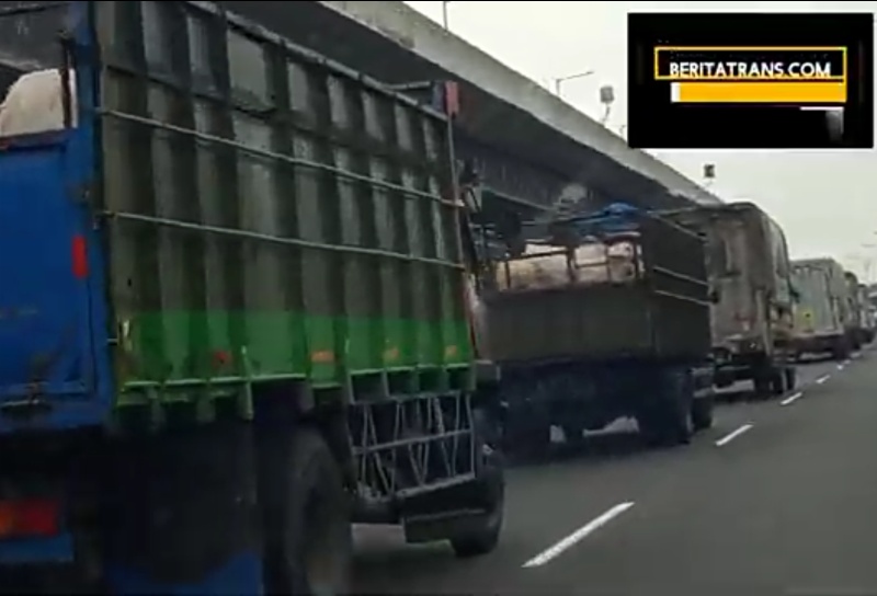 Truk ODOL itu tampak nyaman dan tenteram berseliweran di jalan bebas hambatan. Mereka menguasai lajur satu dan dua.