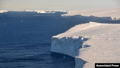 Gletser Thwaites di Antartika, 2020. (David Vaughan/Survei Antartika Inggris via AP)
