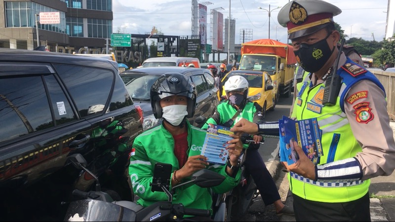 Kanitlantas Bekasi Timur, AKP M. Sahari. Foto: BeritaTrans.com.