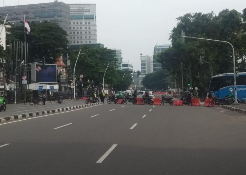 Pengalihan arus lalu lintas di kawasan Gambir.