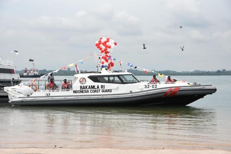 Satu unit Kapal High Speed Craft (HSC) baru karya putra bangsa, secara resmi masuk jajaran kapal patroli Badan Keamanan Laut Republik Indonesia. (Foto:Kompas.com)