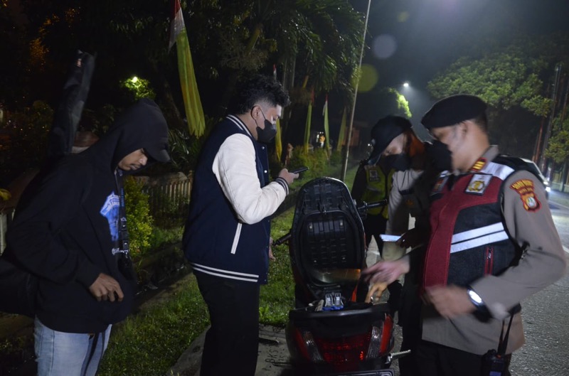 Maraknya kejadian tawuran serta aksi kejahatan jalanan seperti begal, kerap terjadi di wilayah titik rawan Kota Bekasi.