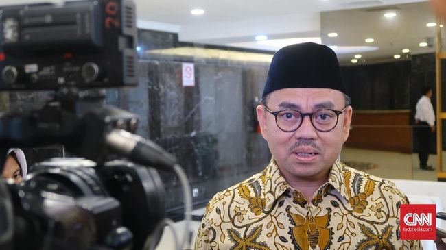 Pemerintah Provinsi (Pemprov) DKI Jakarta resmi mengangkat mantan Menteri ESDM, Sudirman Said sebagai Komisaris Utama PT Transportasi Jakarta (TransJakarta). 