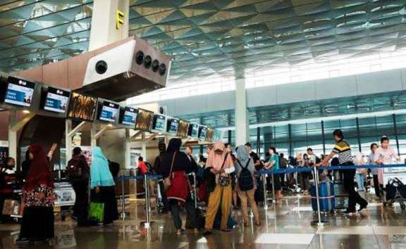 Aktifitas penumpang pesawat di Bandara Soekarno-Hatta. (Ist.)