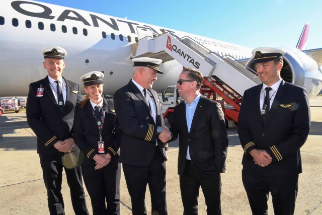 Kru Qantas Airlines. (Ist.)