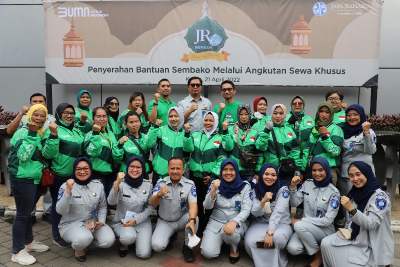 Srikandi Grab bersama tim Jasa Raharja Jawa Barat