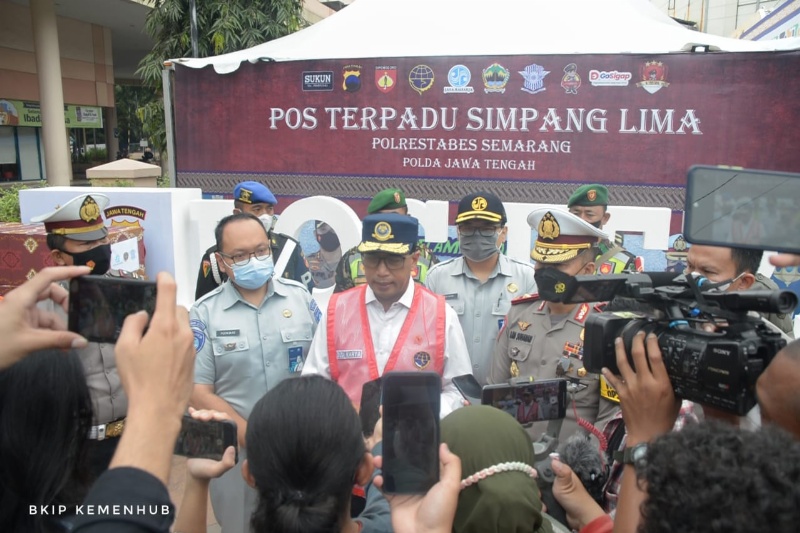 Menhub Budi Karya Sumadi saat kunker di Semarang