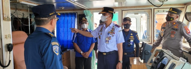 Capt. Hermanta saat timjau KN Mengara