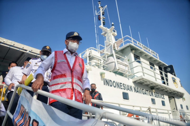Menhub Budi Karya Sumadi di Pelabuhan Tanjung Emas Semarang