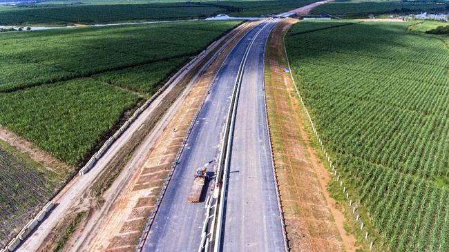 Jalan Tol Taba Penanjung-Bengkulu menjadi jalan tol pertama di Bengkulu yang telah rampung dan bisa digunakan masyarakat. (Foto:Antara) 