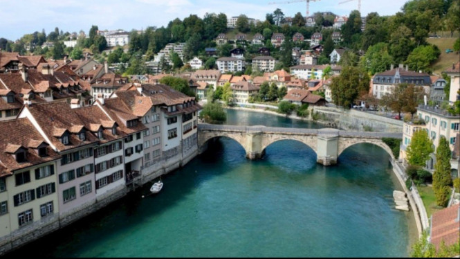 Ilustrasi Sungai Aare, Bern, Swiss. (Foto:tvonenews.com)