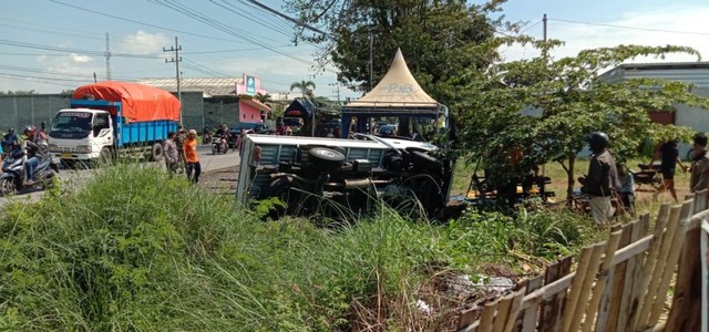 Kecelakaan Maut di Jalur Pantura Probolinggo.