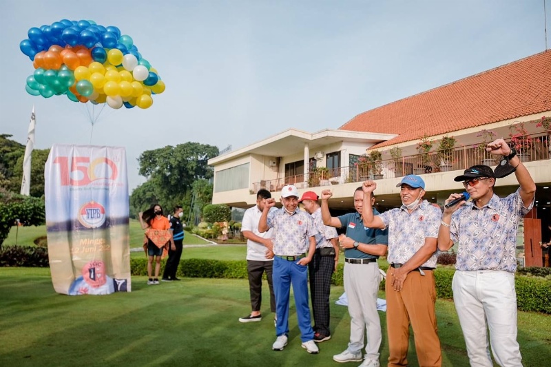 Menparekrsf dan Menpora di Jakarta Golf Center