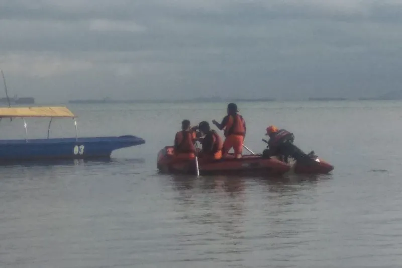 Satu jenazah diduga pekerja migran Indonesia (PMI) yang hilang akibat kapalnya karam di perairan Nongsa, Batam ditemukan di Singapura.