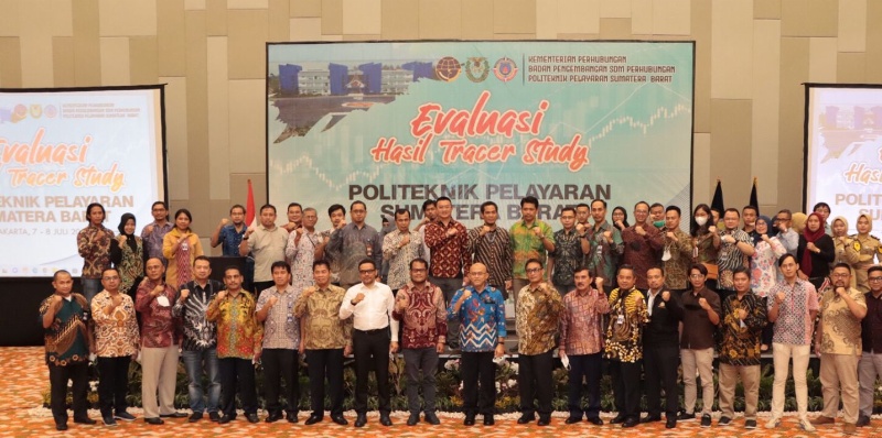 Evaluasi program di Poltekpel Sumbar