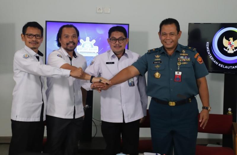 Direktur Wilayah Pertahanan, Kemenhan, Laksamana Pertama TNI Idham Faca, Direktur PRL, Suharyanto, DIrektur PSDK, Halid K. Jusuf, dan Asisten Khusus Menteri Kelautan Dan Perikanan, Doni Ismanto usai Bincang Bahari edisi 5 tahun 2022, Senin (18/7/2022)