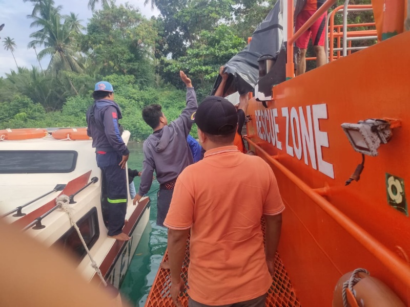 Kapal SAR cari korban penumpang KM Cahaya Arafah