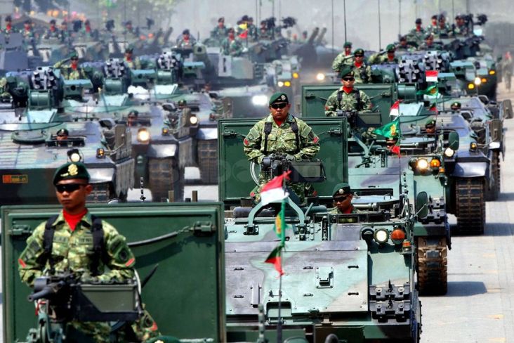 Sejumlah tank tempur andalan TNI siap menjaga kedaulatan Negara Kesatuan Republik Indonesia (NKRI).