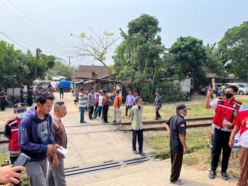 Perlintasan Sebidang KA di Kragilan, Serang