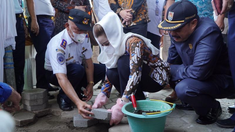 Padat Karya di Cilacap