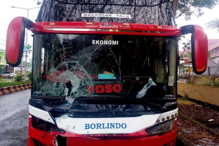Bus Borlindo yang terlibat kecelakaan. Foto: istimewa.