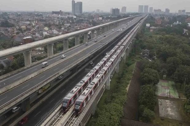 Pemerintah mengalokasikan anggaran belanja untuk pembangunan infrastruktur sebesar Rp392 triliun di 2023. ANTARA FOTO/ Fakhri Hermansyah/hp