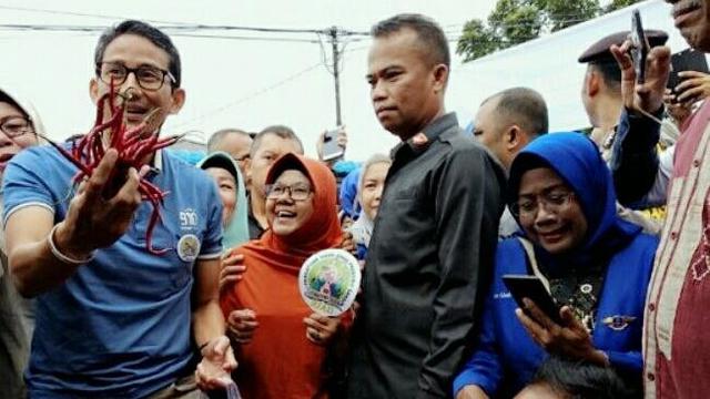 Menteri Pariwisata dan Ekonomi Kreatif Sandiaga Uno di Pekanbaru, Riau,