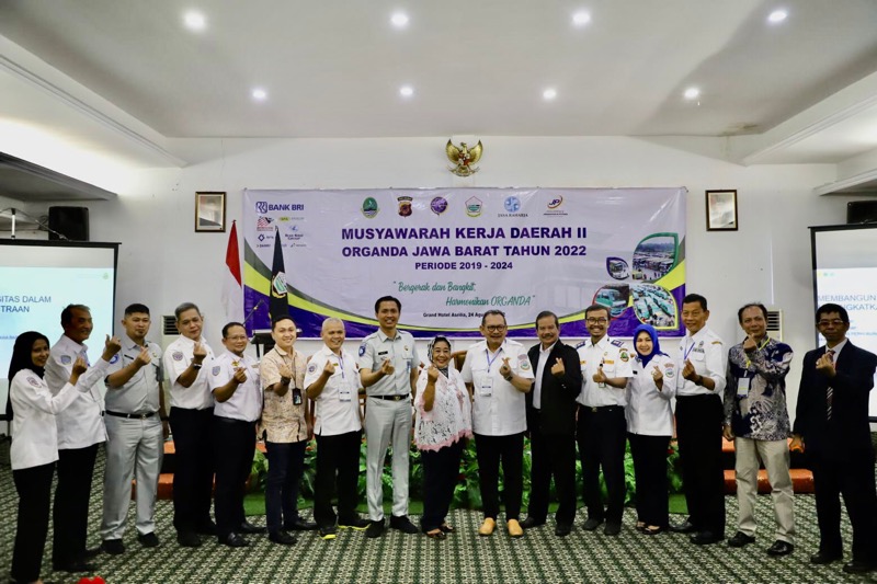 Organisasi Angkutan Darat (Organda) Jawa Barat berkomitmen menggunakan teknologi informasi sebagai bagian dari pelayanan. Foto: istimewa.