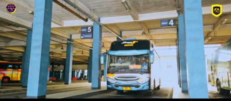 Terminal Tirtonadi merupakan terminal tipe A dengan predikat terbaik dan terlengkap di Indonesia yang dibangun dengan fasilitas layaknya bandara. (Foto: Ditjen Perhubungan Darat