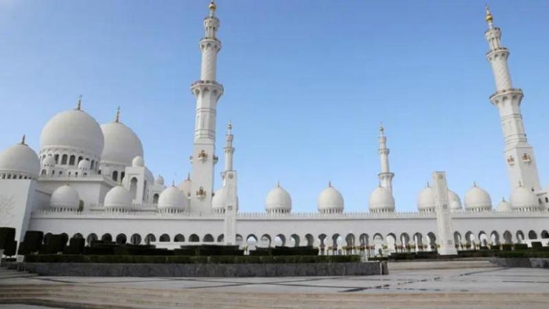 Masjid Agung Abu Dhabi di Uni Emirat Arab (UEA).