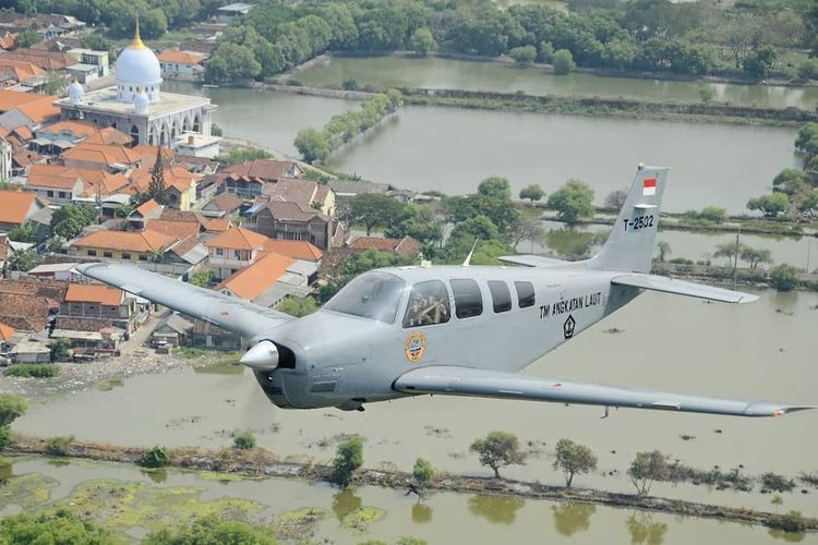 Pesawat Bonanza TNI AL.
