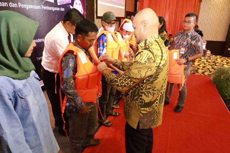 FGD yang juga sekaligus pembagian Pas Kecil oleh Kepala KSOP Tanjung Balai Karimun