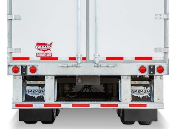 Dibutuhkan perhatian kelengkapan peeisai pada nelakang, kolong, dan samping truk