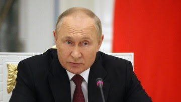 Presiden Rusia Vladimir Putin berbicara selama pertemuan di kompleks industri militer di Kremlin, 20 September 2022, di Moskow, Rusia. (Getty Images/Contributor)