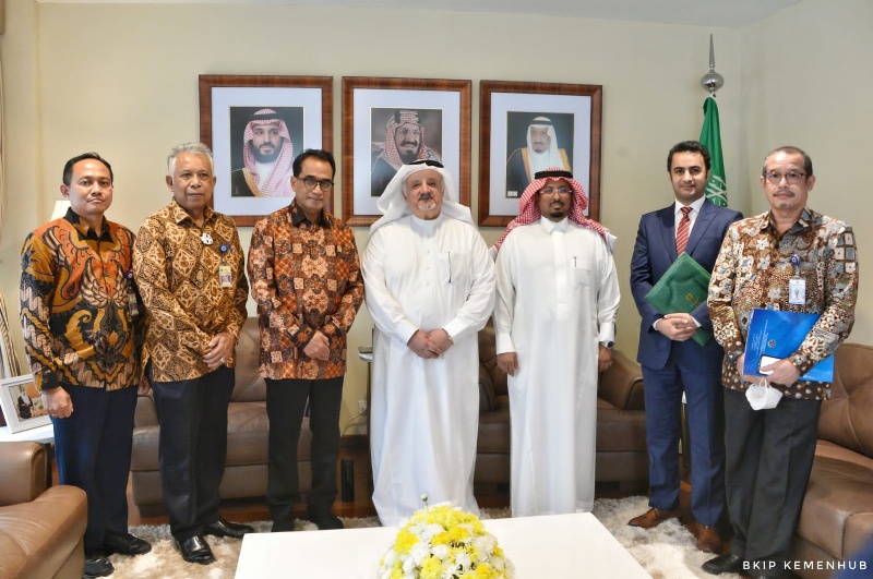 Menhub dan Dubes Arab Saudi serta jajaran