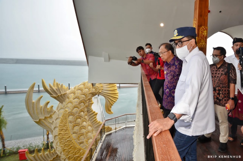 Menhub bersama Gubernur Bali di pembangunan Pelabuhan Sanur