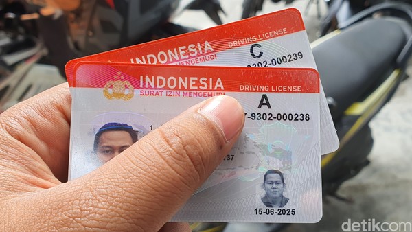 SIM Indonesia bisa digunakan di beberapa negara. Foto: Raja Adil Siregar 