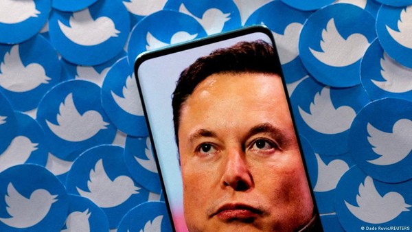 Elon Musk resmi jadi pemilik baru Twitter. Foto: DW (News)  