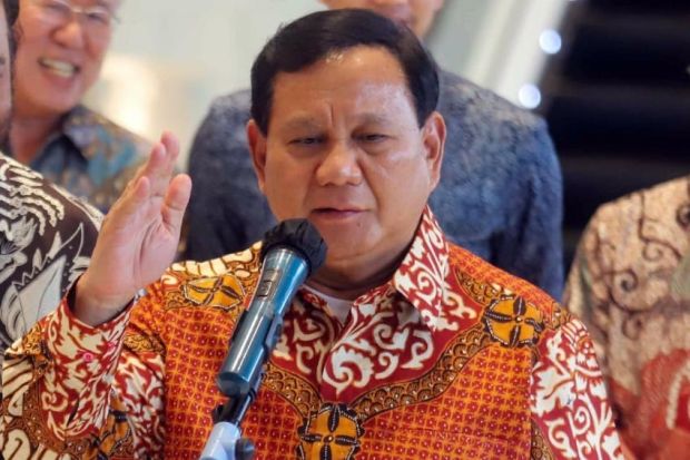 Menhan Prabowo Subianto mengaku mendapat perintah Jokowi Indonesia ikut memediasi konflik dunia. 