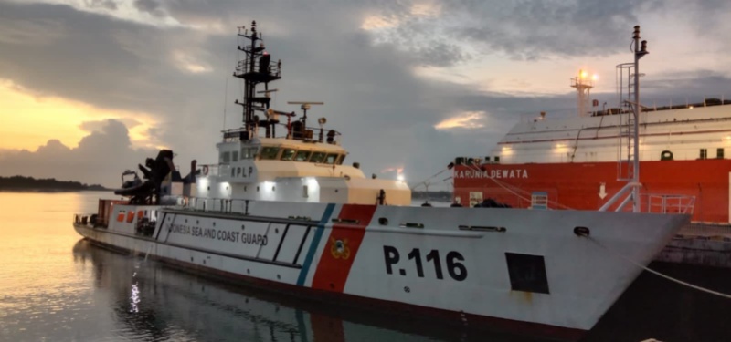 Kapal negara siaga di Pelabuhan Benoa, Bali