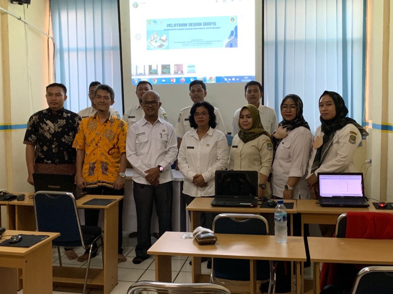 Dinas Komunikasi, Informatika, Statistik dan Persandian Kota Bekasi mengadakan Pelatihan Desain Grafis yang bertema 