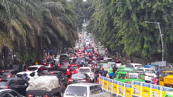 Jembatan Jalan Raya Otista, Kota Bogor, Jawa Barat (Muchamad Sholihin/detikcom)