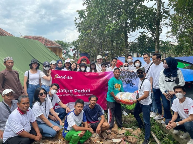 Tim Batik Air Peduli di Cianjur