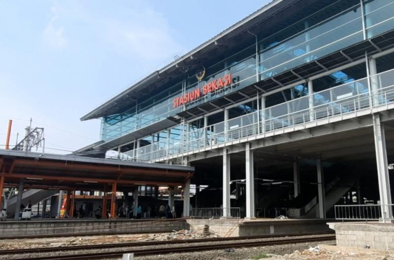 Pembangunan Stasiun Bekasi hampir rampung.
