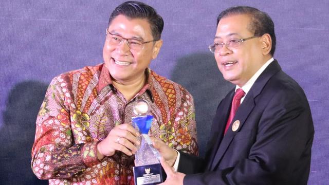 Partai Gerindra memperoleh nilai tertinggi dalam Monitoring Keterbukaan Informasi (Monev) Tahun 2022 oleh Komisi Informasi Pusat Republik Indonesia (KIP-RI) dengan kategori Partai Politik dengan predikat paling Informatif dengan penilaian 99,50.
