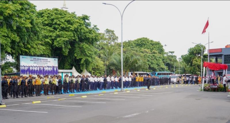 Suasana Apel Gelar Pasukan Angkutan Natal dan Tahun Baru 2022/2023 di Stasiun Gambir Bersama Seluruh Insan PT Kereta Api Indonesia (persero)