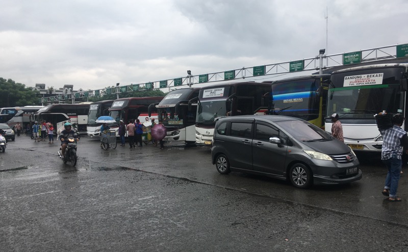 Terminal Induk Kota Bekasi, Senin (26/12/2022). Foto: BeritaTrans.com.