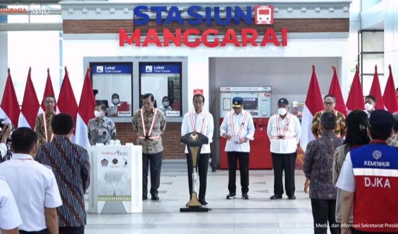 Jokowi meresmikan Stasiun Manggarai Tahap 1 pada Senin (26/12/2022).