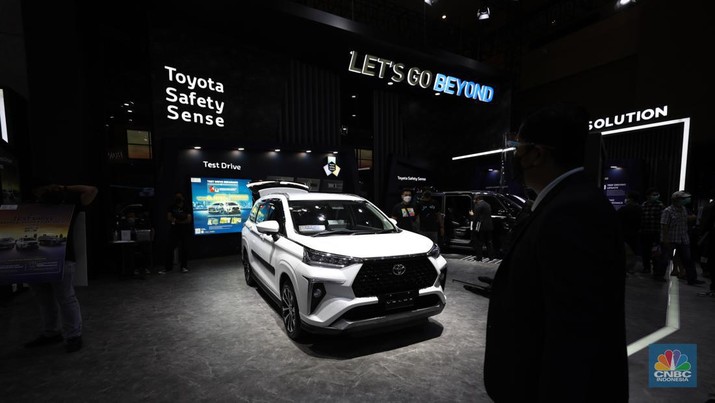 Toyota Veloz di IIMS 2022.